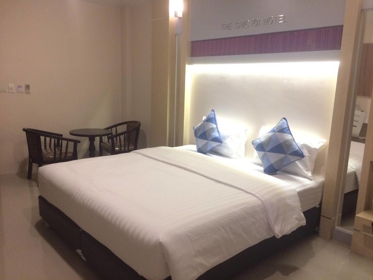 The Chic 101 Hotel Selaphum Bagian luar foto